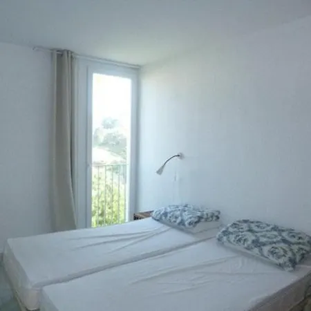 2 Pieces Sur Bn100-331d Apartament